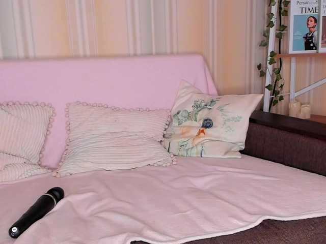 LilithVermillion live cam on BongaCams