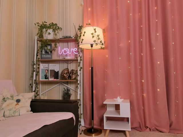 LilithVermillion live cam on BongaCams