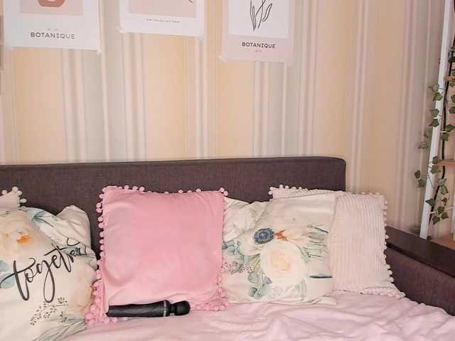 LilithVermillion live cam on BongaCams
