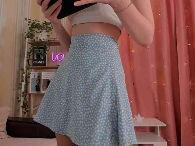 LilithVermillion webcam