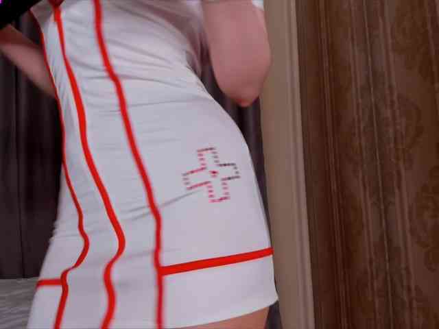 モデル: LilithVermillion