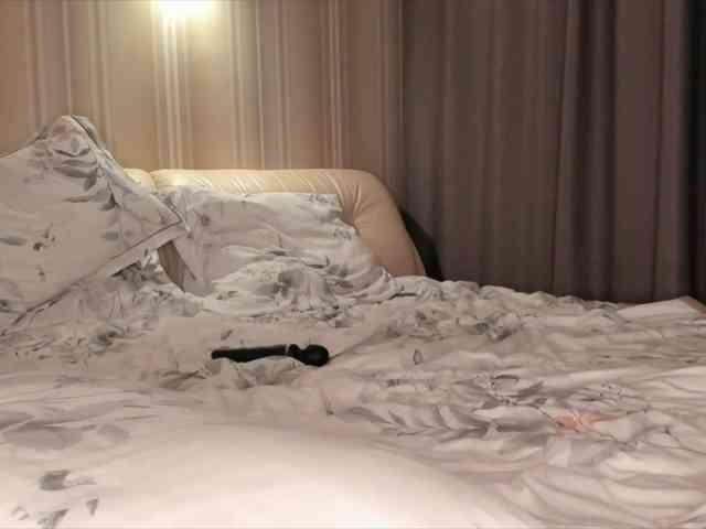 LilithVermillion webcam