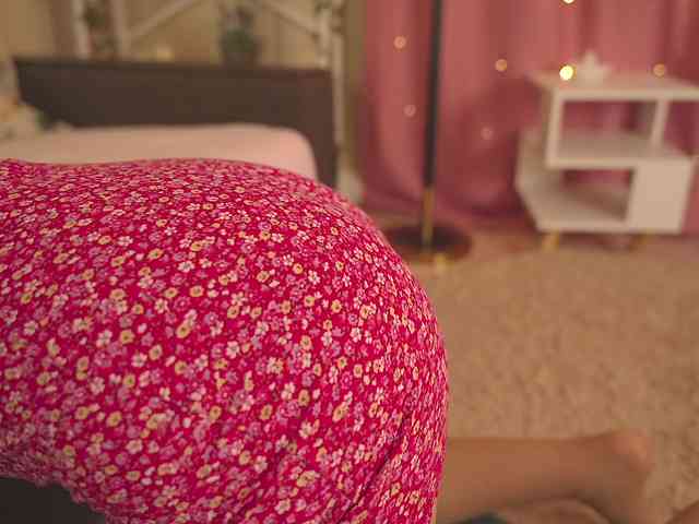 LilithVermillion webcam