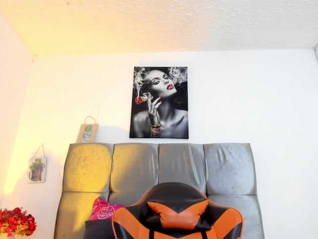Ariel-wish live cam on BongaCams