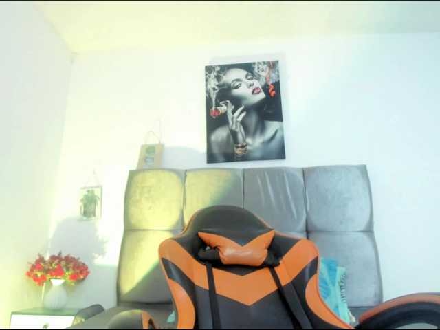 Ariel-wish live cam on BongaCams