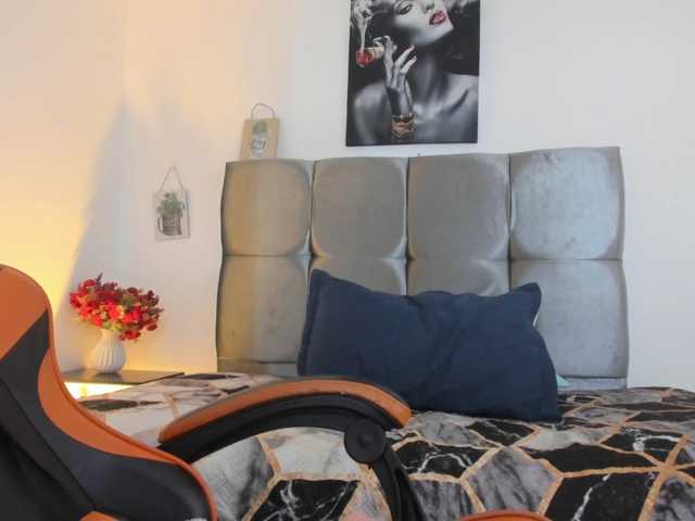 Ariel-wish live cam on BongaCams