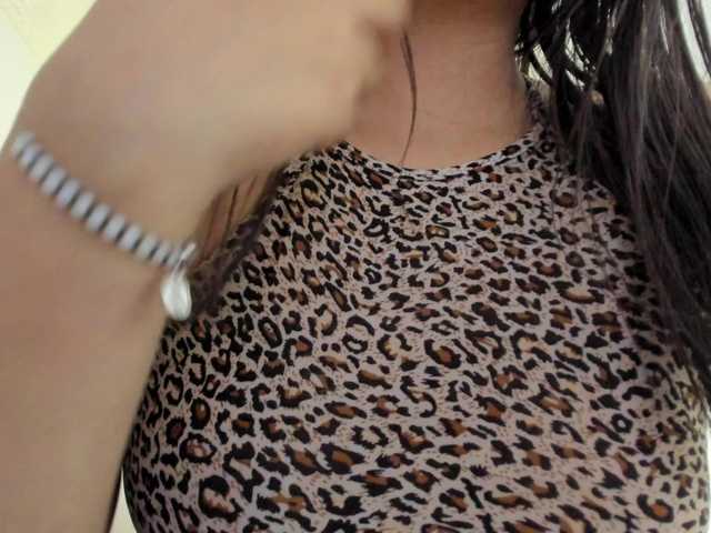 Ariel-wish live cam on BongaCams
