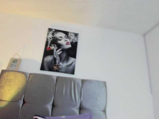 Ariel-wish live cam on BongaCams
