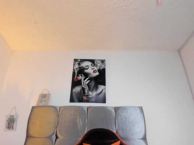 Ariel-wish live cam on BongaCams