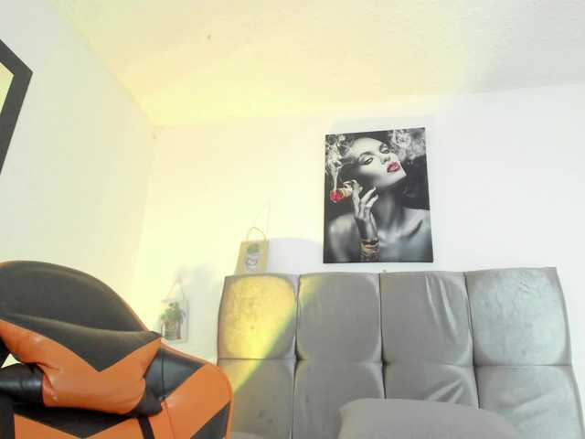 Ariel-wish live cam on BongaCams