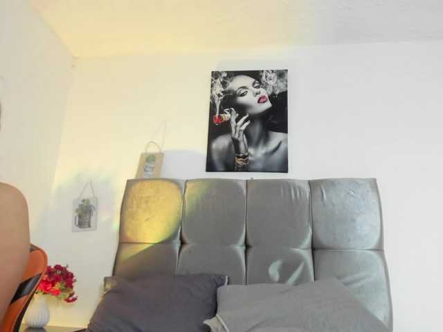 Ariel-wish live cam on BongaCams