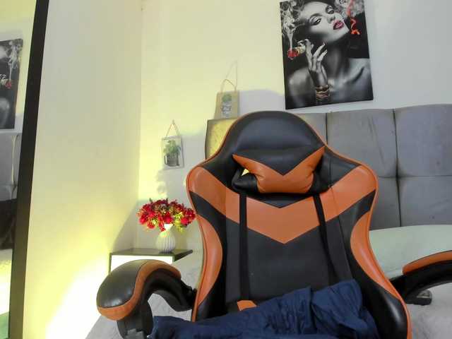 Ariel-wish live cam on BongaCams