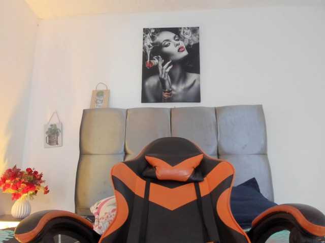 Ariel-wish live cam on BongaCams