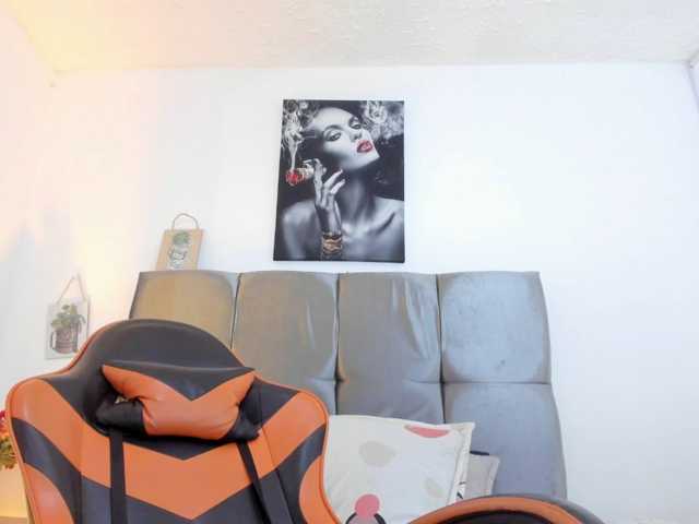 Ariel-wish live cam on BongaCams