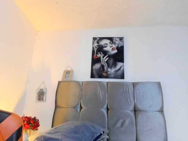 Ariel-wish live cam on BongaCams