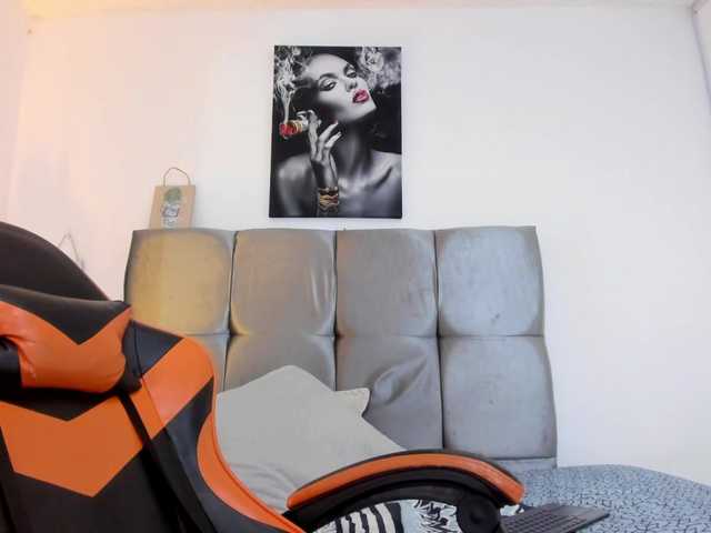 Ariel-wish live cam on BongaCams