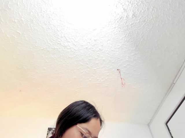 Ariel-wish live cam on BongaCams
