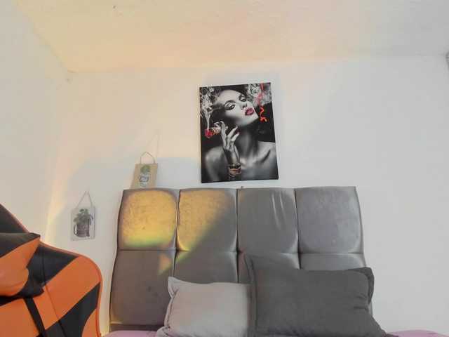 Ariel-wish live webcam show