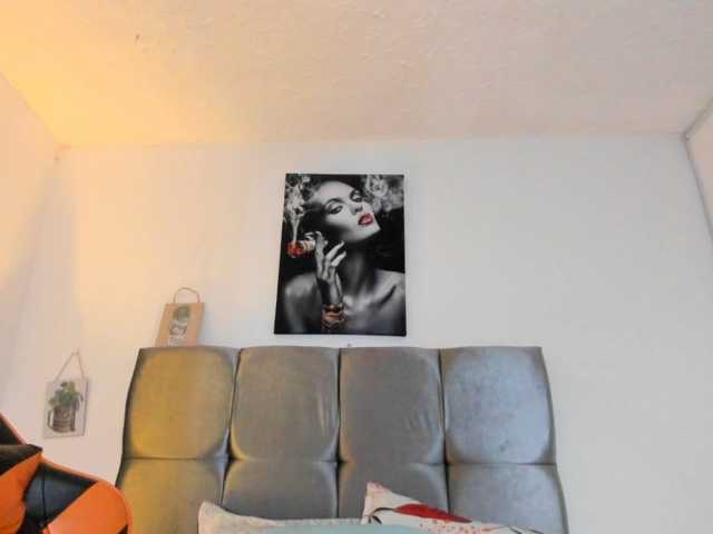 Ariel-wish live cam on BongaCams