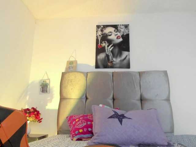 Ariel-wish live cam on BongaCams