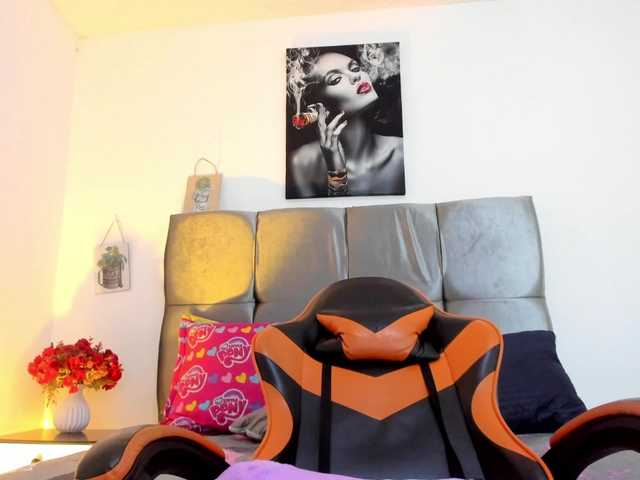 Ariel-wish live cam on BongaCams