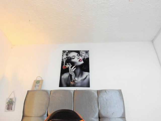Ariel-wish live cam on BongaCams