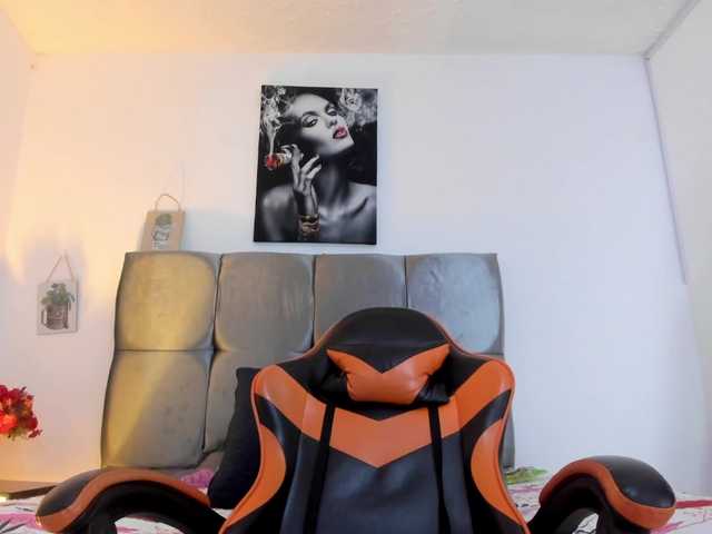 Ariel-wish live cam on BongaCams
