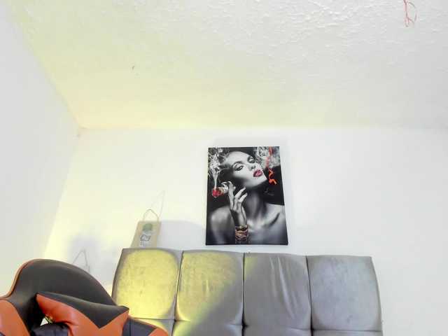 Ariel-wish live cam on BongaCams