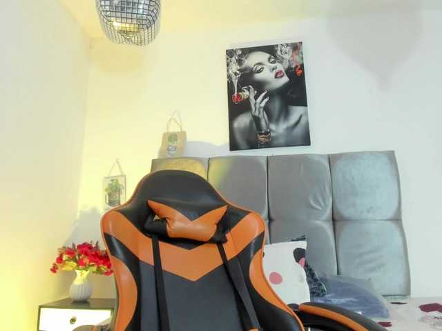 Ariel-wish live cam on BongaCams