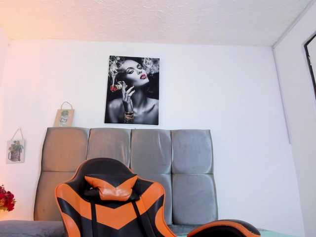 Ariel-wish live cam on BongaCams