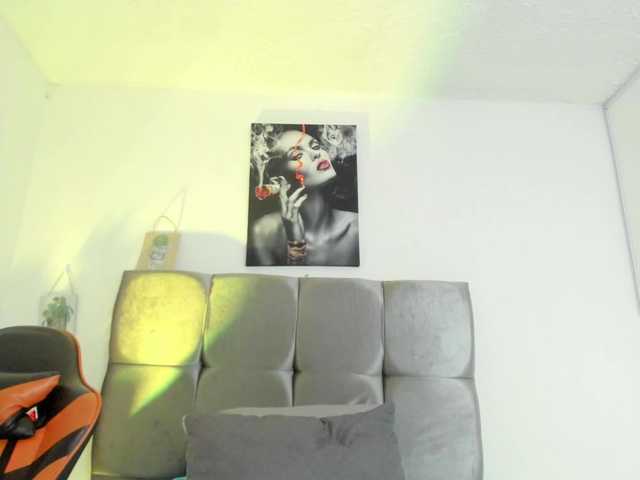Ariel-wish live cam on BongaCams