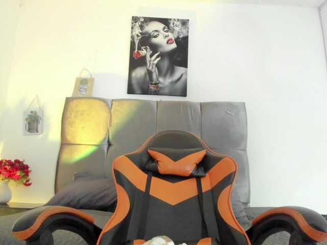 Ariel-wish live cam on BongaCams