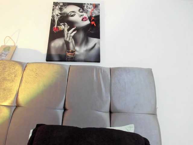 Ariel-wish live webcam show