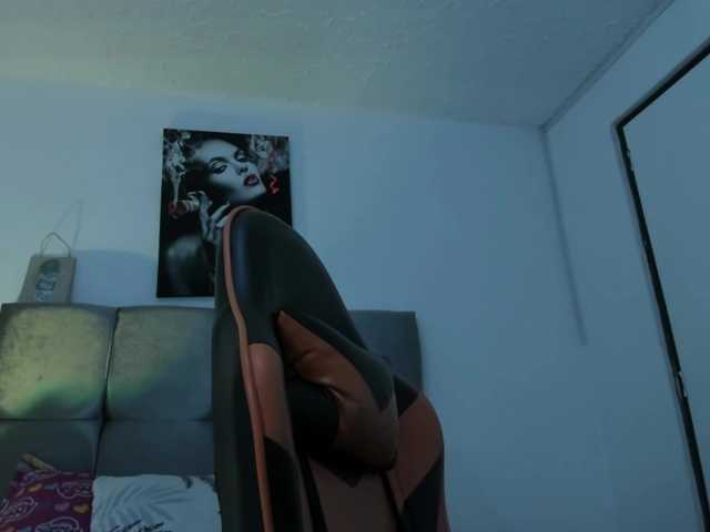 Ariel-wish live cam on BongaCams