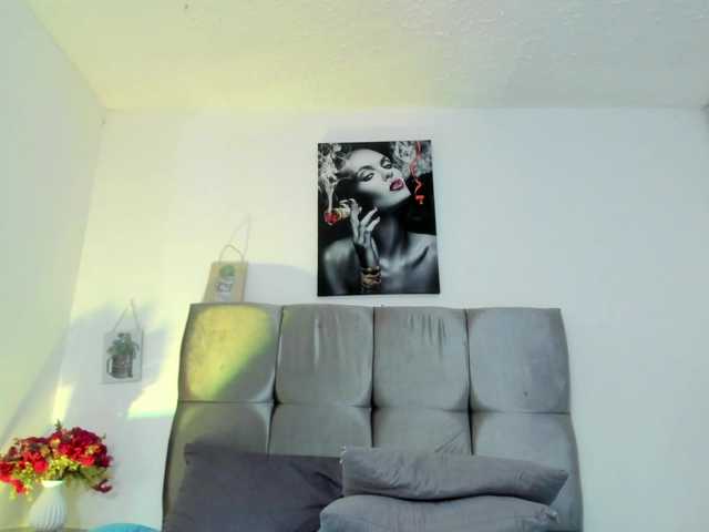 Ariel-wish live cam on BongaCams