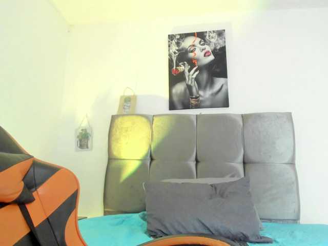 Ariel-wish live cam on BongaCams