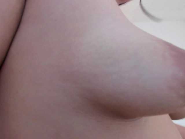 Ariel-wish live cam on BongaCams