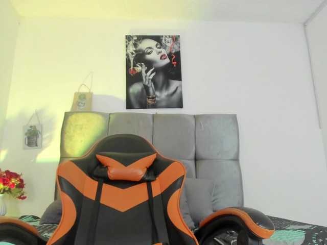 Ariel-wish live cam on BongaCams