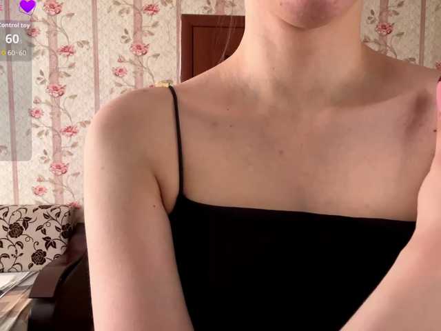 NonaAnciso live cam on BongaCams