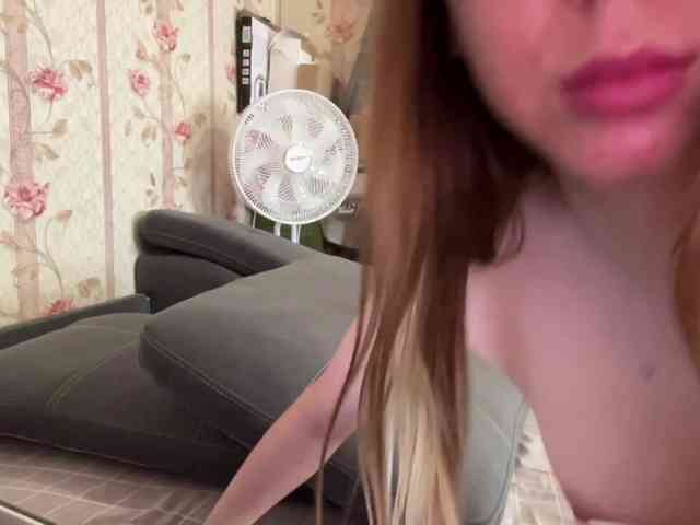 Katepleasure webcam