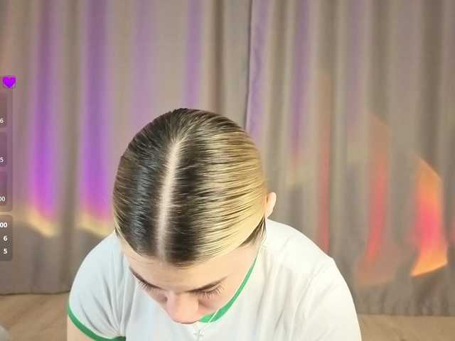 mirabellashake1 live cam on BongaCams