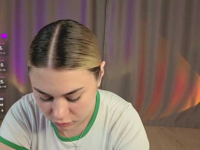 mirabellashake1 live cam