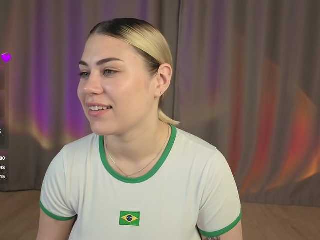 mirabellashake1 live cam on BongaCams