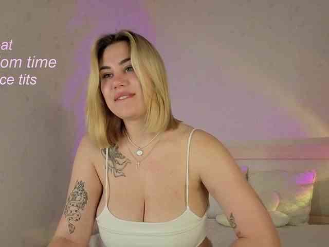 mirabellashake1 webcam