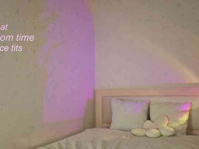 mirabellashake1 webcam