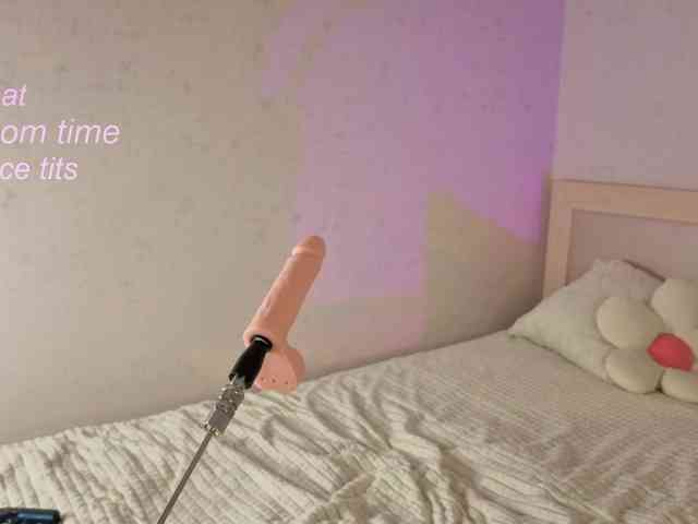 mirabelladoll1 webcam