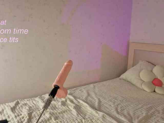 mirabelladoll1 webcam