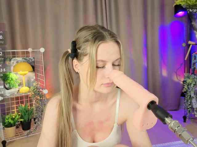 mirabelladoll1 webcam