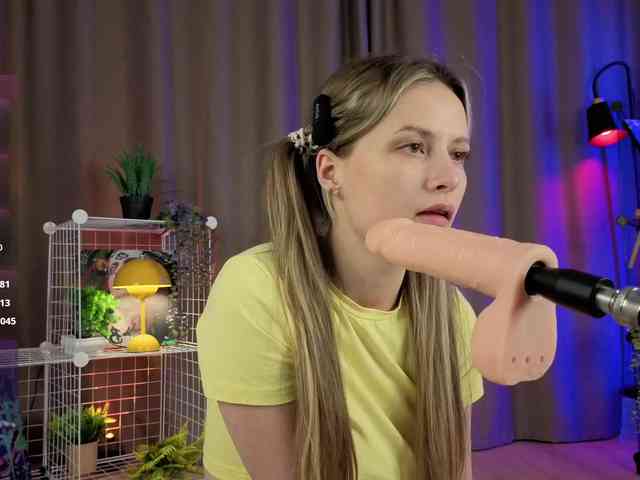 mirabelladoll1 webcam