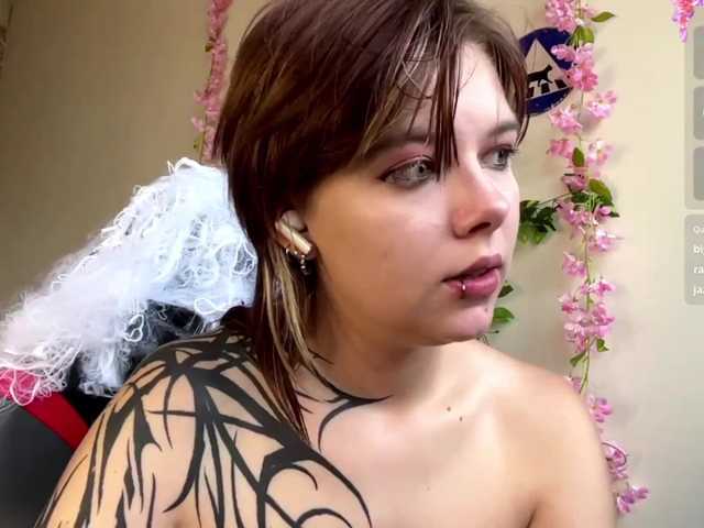 FaithMaffitt live cam on BongaCams